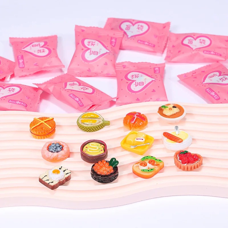 Zufällige Stilrichtungen: Mini – Food Snacks Drinks Bewertung und Preis